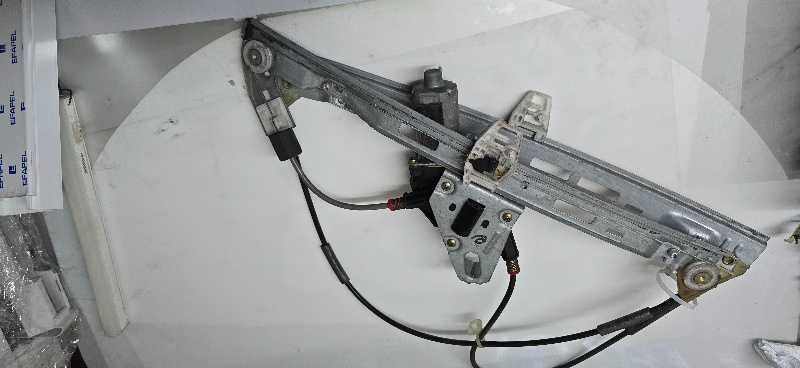 Elavador vidro peugeot 206