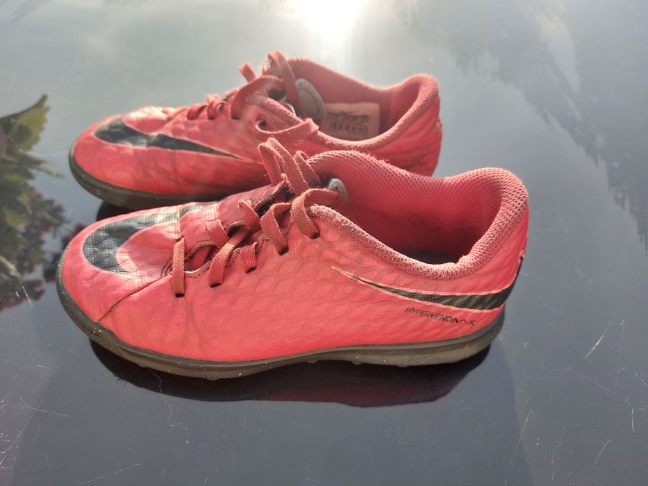 Buty turfy Nike Hypervenom TF r. 30