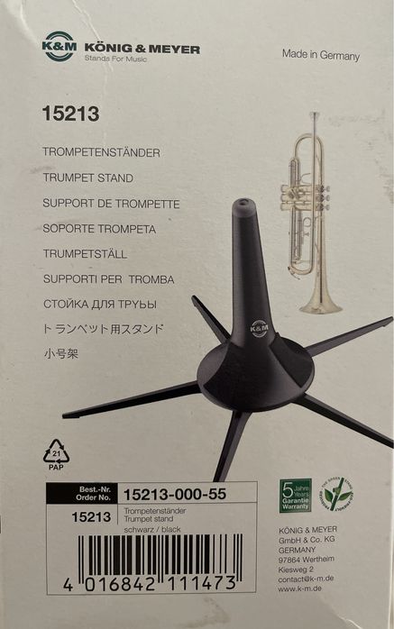 Suporte trompete de 5 pes K&M novo sem estrear