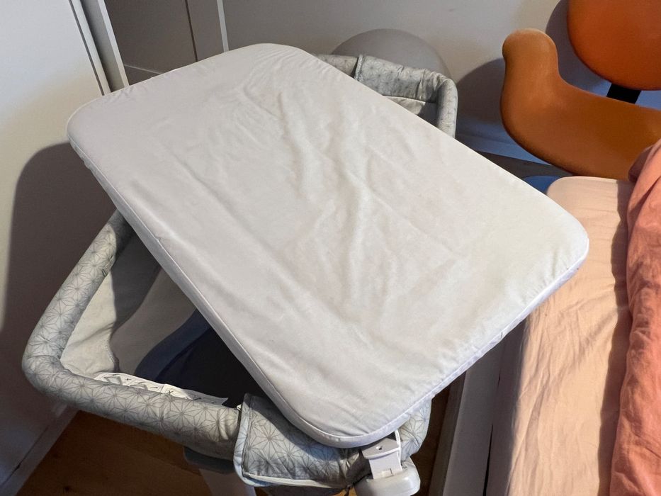 Łóżeczko dla niemowląt Chicco Next2me Dream Silver + GRATISY!