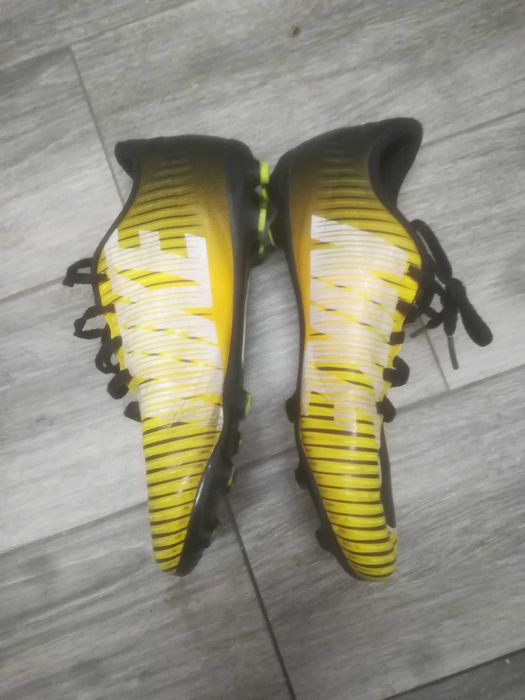 Chuteiras mercurial