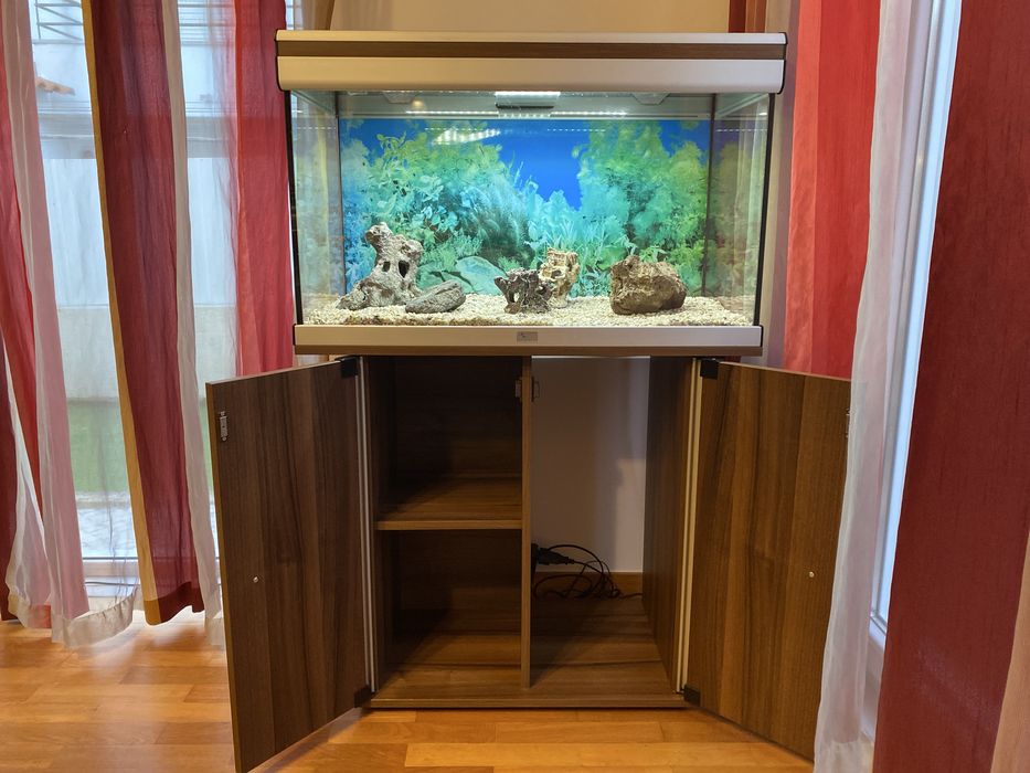 Aquário Aquatlantis 120Lts com  móvel e acessórios