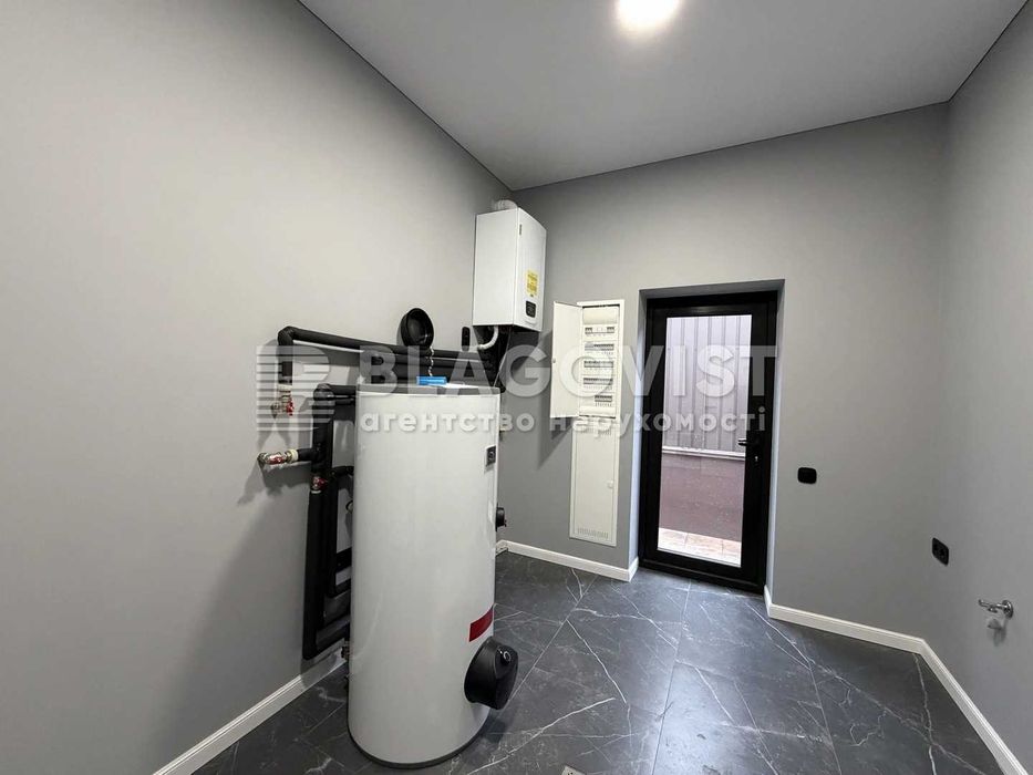 NEW БЕЗ % 3к Новий ремонт будинок  165м2 8 соток Стоянка Гореничі