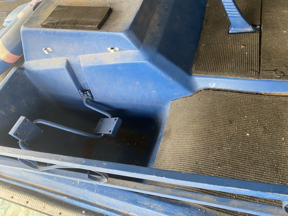 Gaivota para pesca ou recreio com motor eletrico