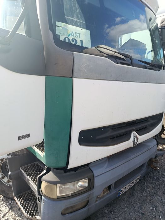 Продам автомобіль Рено Renault Prеmium 400
