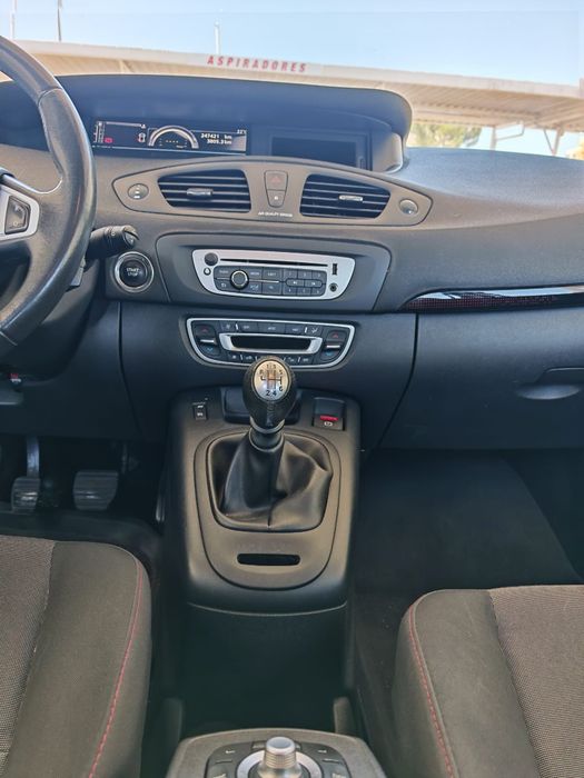 Renault scenic 2013