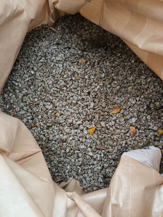 Oddam kamień ozdobny w big bagu