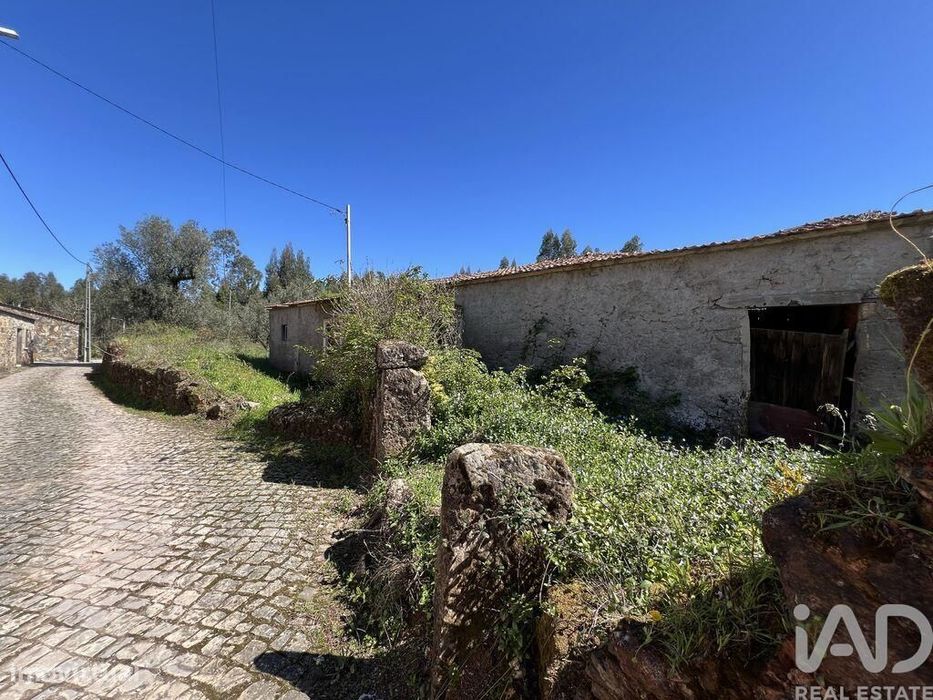 Casa de aldeia T1 em Aguda de 46,00 m2