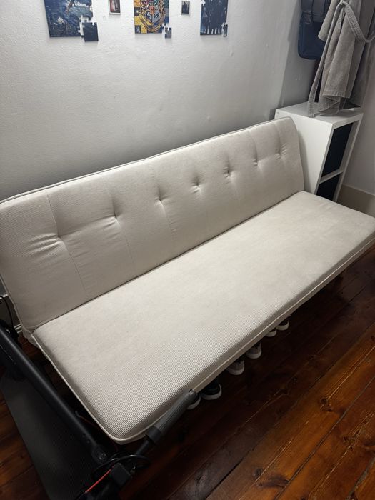 Sofa cama na cor bege