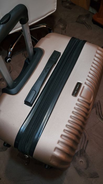 Чемодан Wings Большой