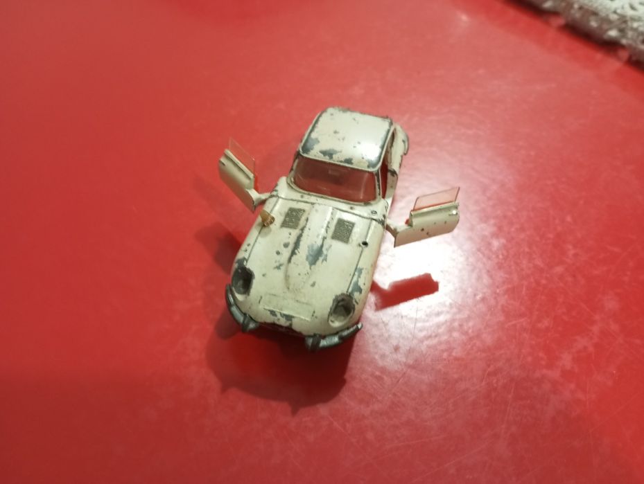 Carrinho para colecionador