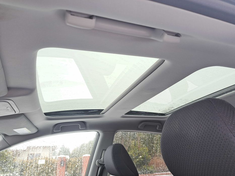 Honda CR-V 4x4 2.0 benz ,niski przebieg, bogata wersja