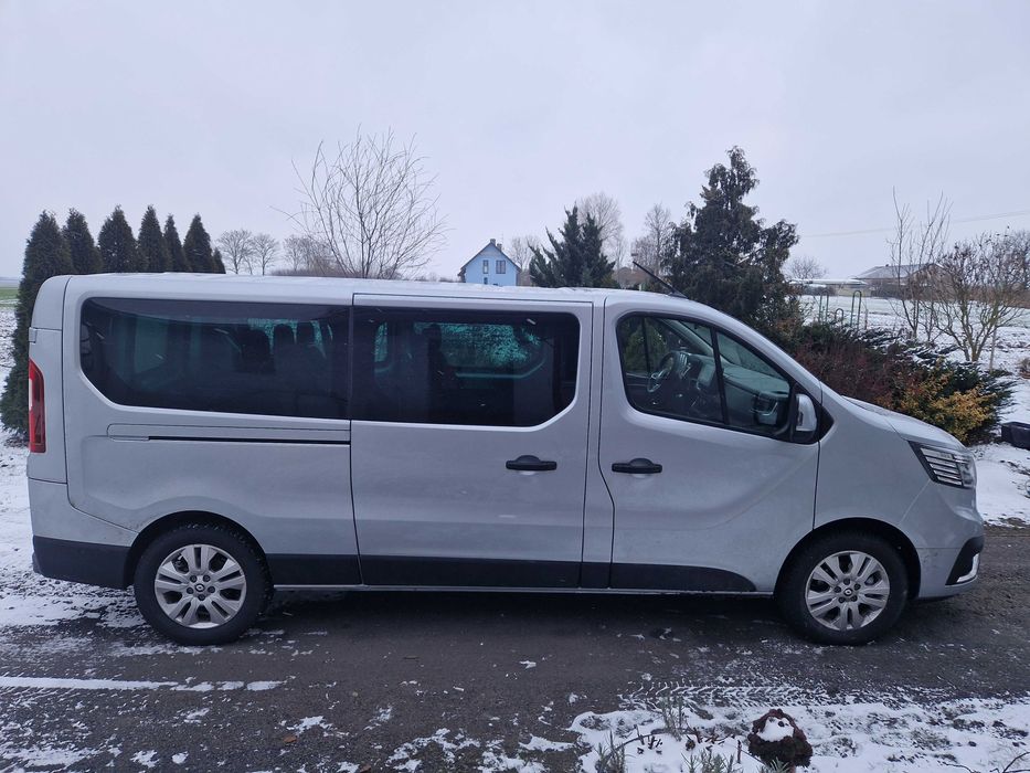 Wynajem BUS 9-osobowy