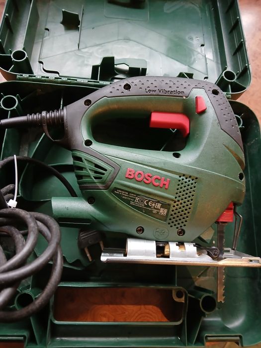 Wyrzynarka Bosch PST 670