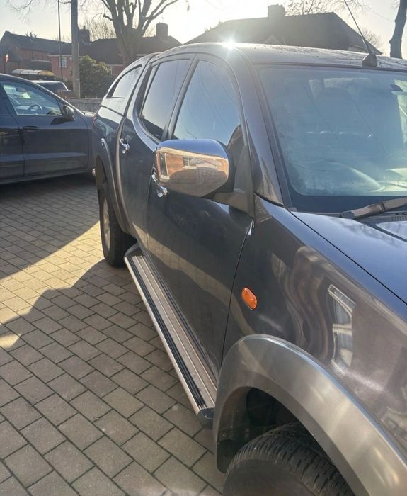 L200 Nissan Navara Ford Ranger