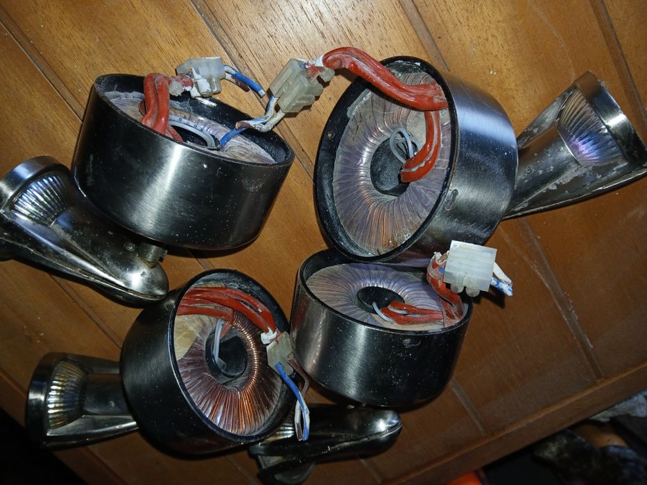 Focos de teto direcionais