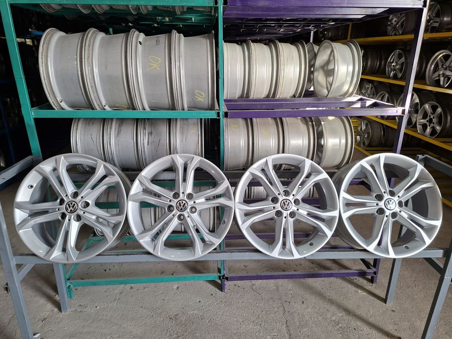 Диски 5/112 R17 7,5J ET30.