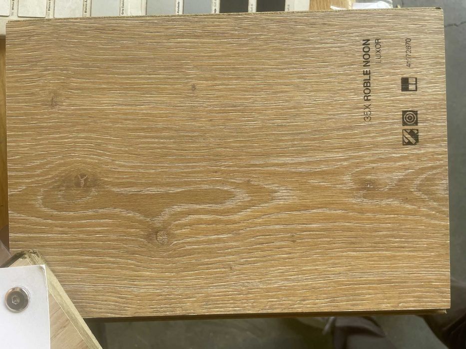 Pavimento flutuante AC5 (FINSA)