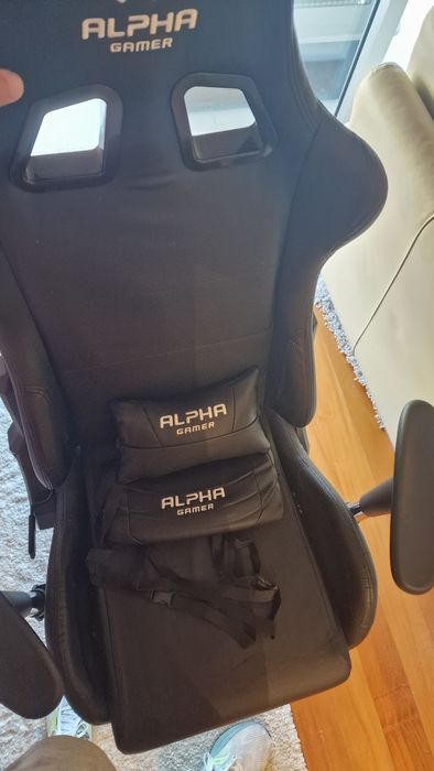 Cadeira Gaming - ALPHA Gamer