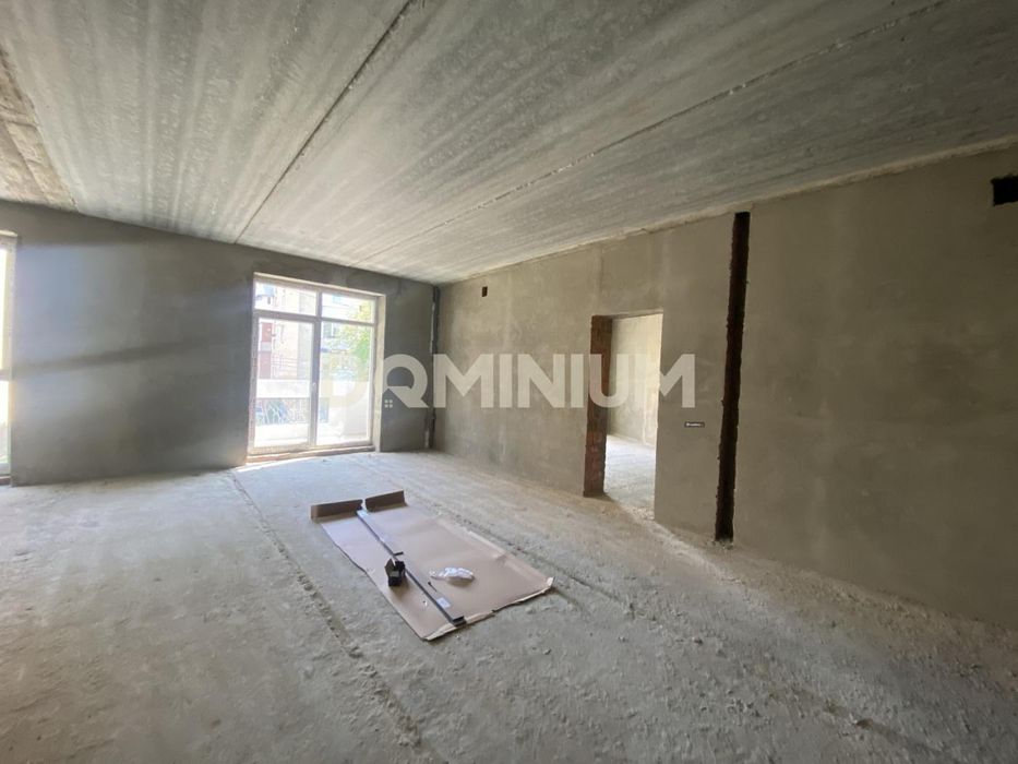 Продається 2 кімнатна квартира в м. Хуст