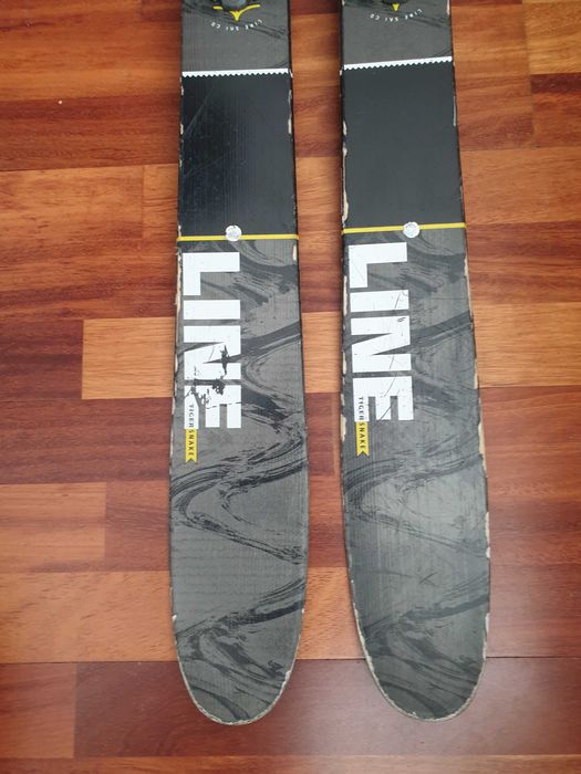 narty freestyle LINE TIGERSNAKE, TWINTIP  157 cm head, volkl 160