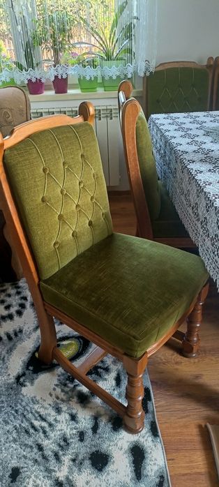 Krzesła do salonu, jadalni
