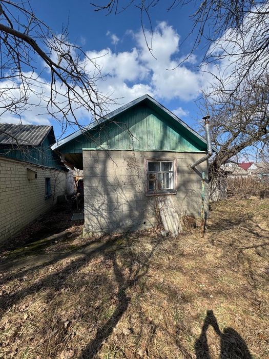 Продаж будинку  під капетальний ремонт