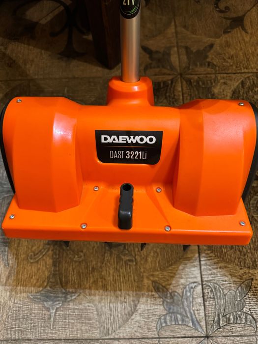 Акумуляторний снігоприбирач DAEWOO DAST 3221Li