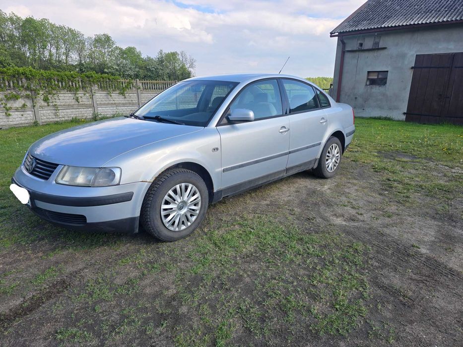 Passat B5 1.8 benzyna
