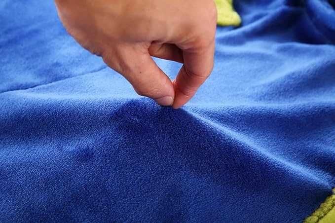 Nowy szlafrok dziecięcy / dinozaur/ kaptur / niebieski / 3-5lat !2372!