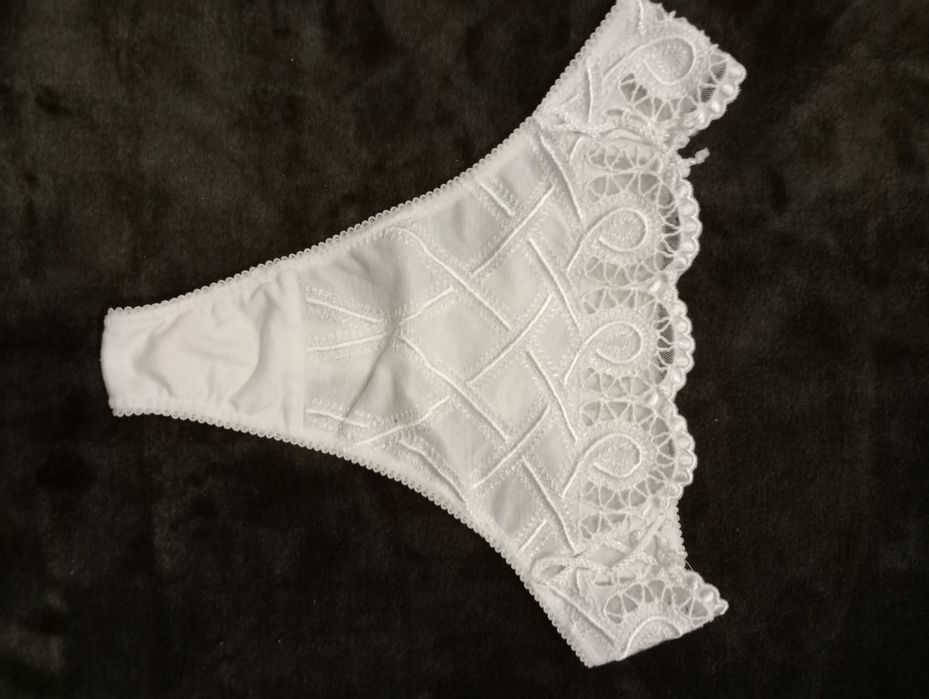 Tanga branca tamanho S