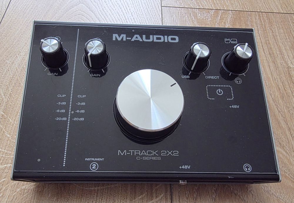 Placa de som M-audio m-track 2x2
