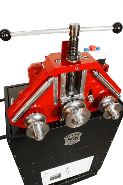 Трубозгинальний верстат Atlas1м Трубогиб Профилегиб