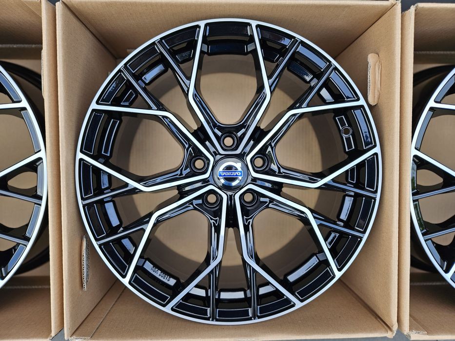 VOLVO 18 Nowe 5x108 S60 V60 S90 V90 S80 V70 XC60 XC40 V40 Felgi Czarne