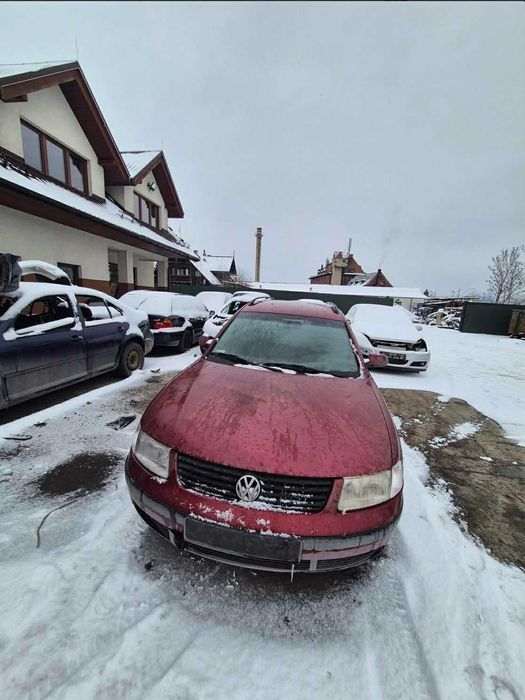 Volkswagen Passat B5 1.9TDI 66KW 1999r 90km Na części