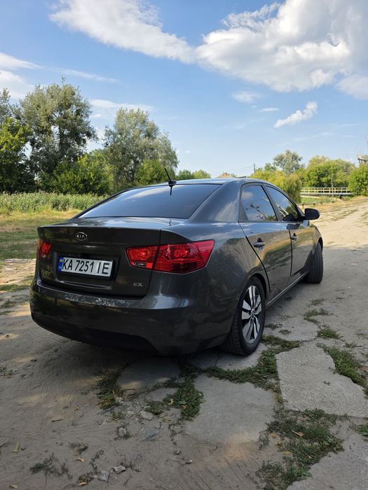 KIA Forte/Cerato 2012