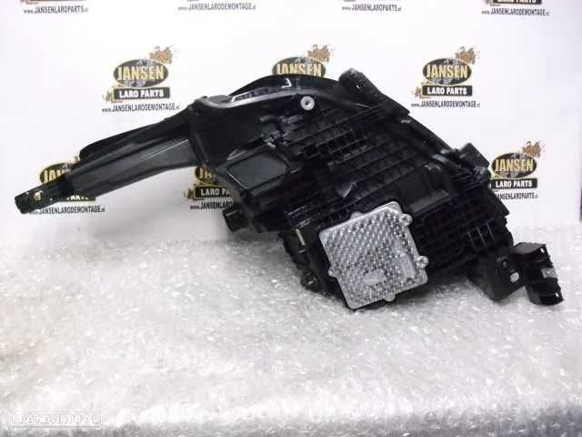 RANGE ROVER L460 Farol LED MODELO 2022 LHD m8e213w030bf m8e213w029ej