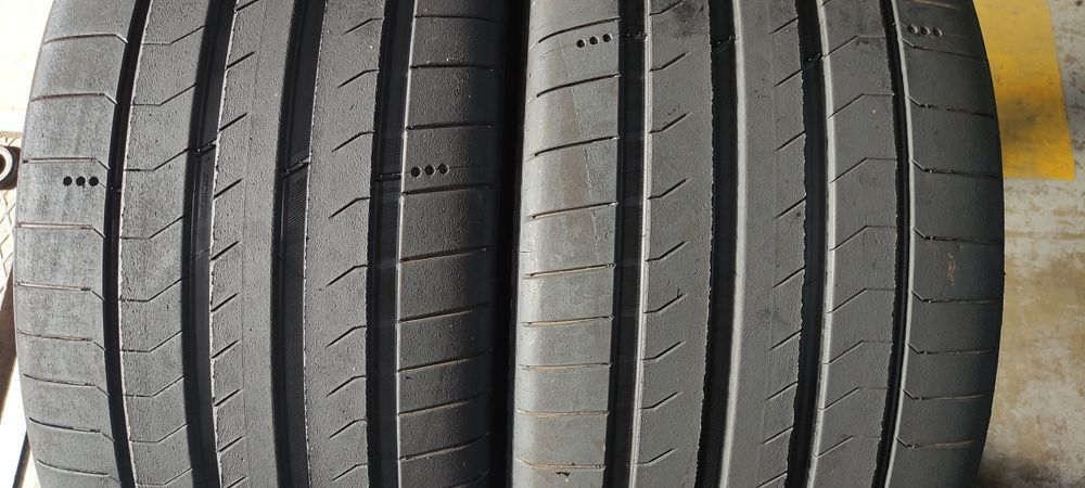 Pneus 245/40/21 Michelin semi novos