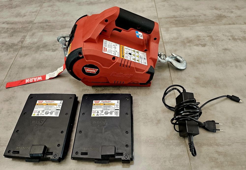 Wyciągarka elektryczna - WARN PullzAll bezprzewodowa (uciąg: 454 kg) 24V