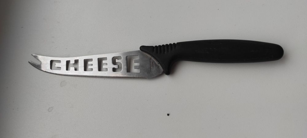 Нож для нарезки сыра Cheese