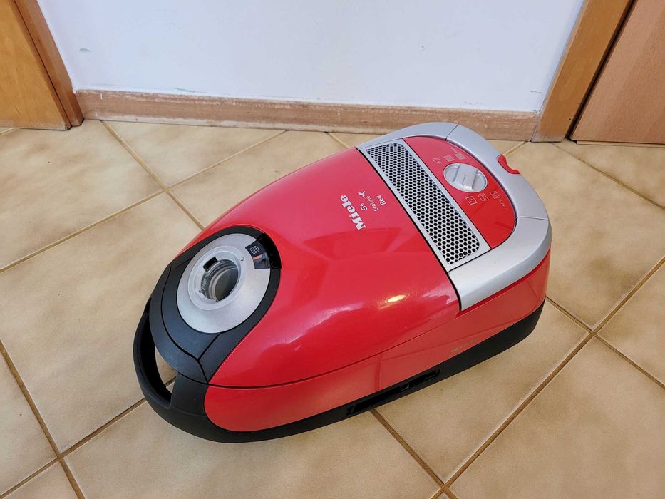 Odkurzacz Miele S5 EcoLine Red Zobacz