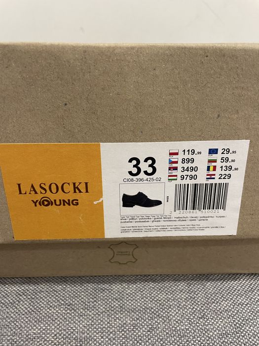 Buty eleganckie 33
