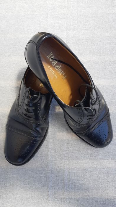 Sapatos  Couro Tam. 40