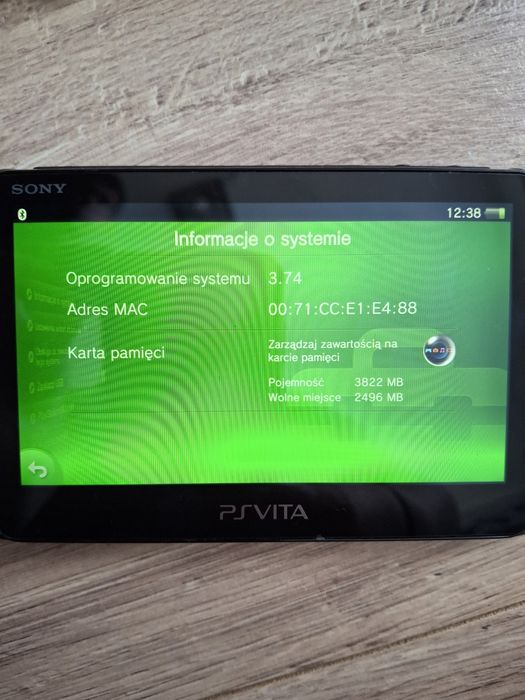 Konsolka Ps Vita +3 gry