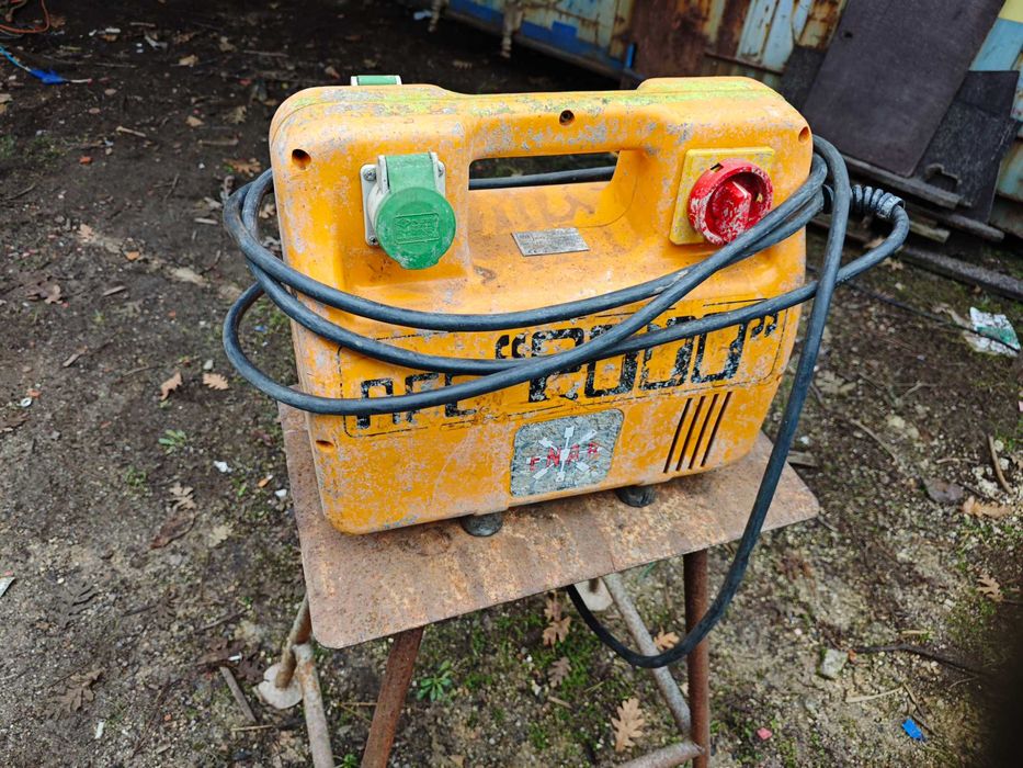 Motor de alta frequência para vibrar betão.