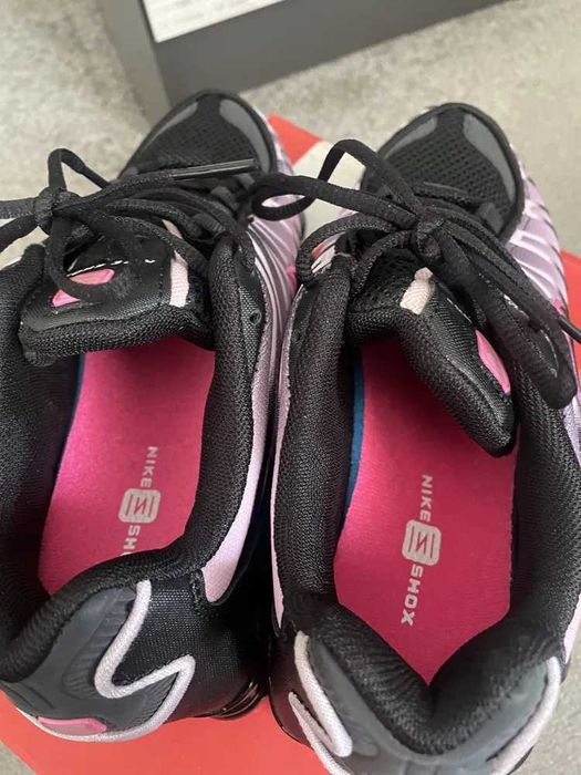 Nike“Shox TL” Czarny i różowy R.37.5
