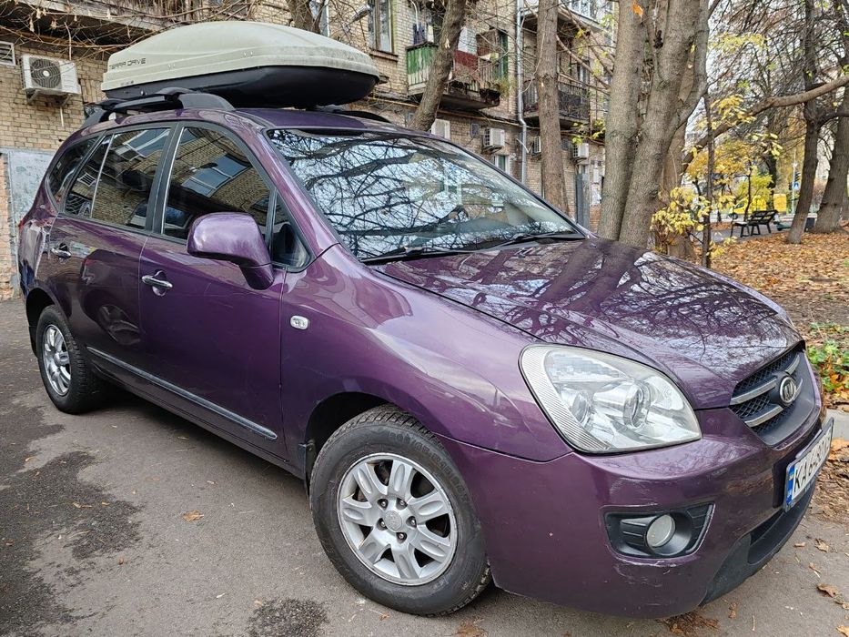 Продам  KIA Carens