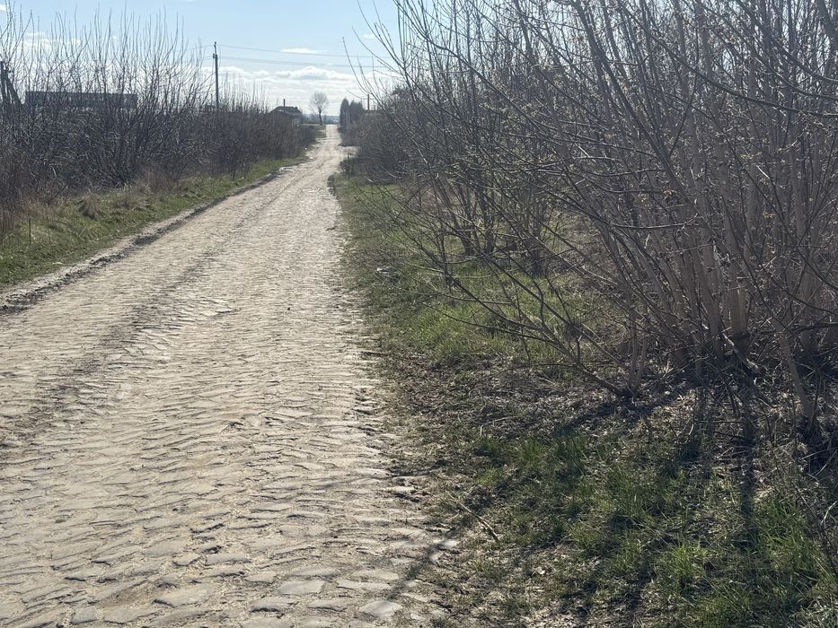 Продам рівну ділянку 7 сот, хороший доїзд