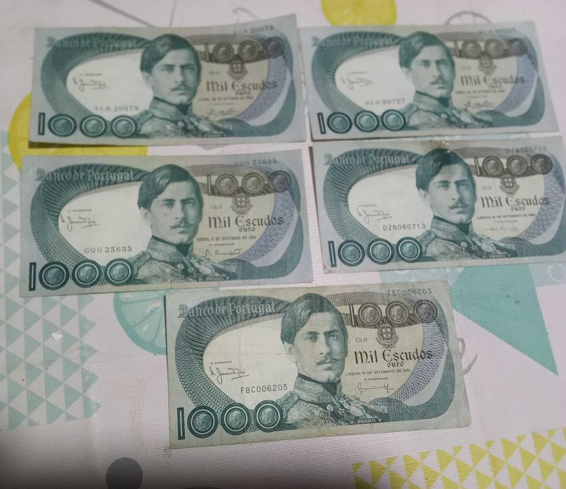 5 Notas de 1000 escudos Banco de Portugal