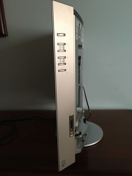 TV Sony KLV23HR2 & comando